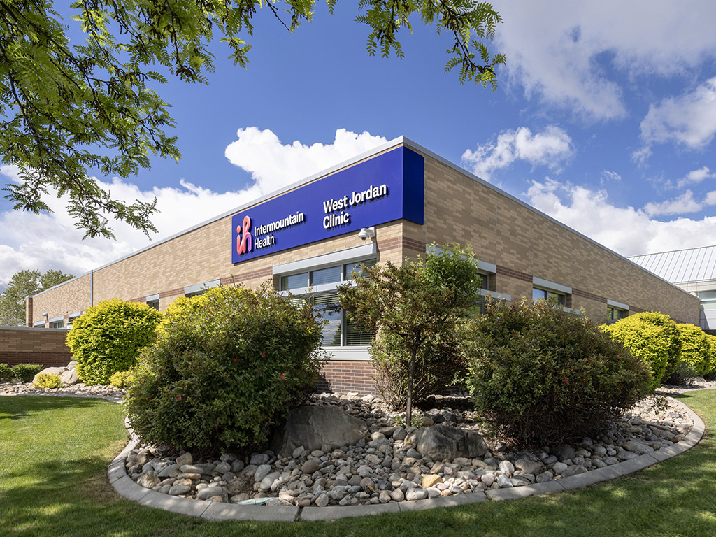 The outside of an Intermountain Health building.